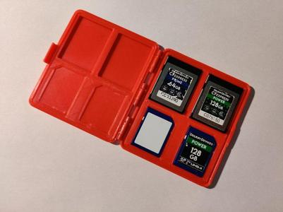 CFexpress b and sd card case