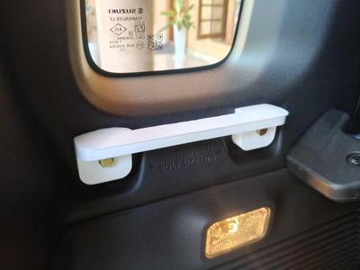 Jimny 2023 5 door India Boot parcel tray support