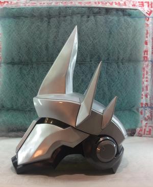 reinhardt helmet cosplay 