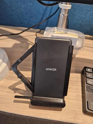Fold 5 - Anker Wireless Charger Support