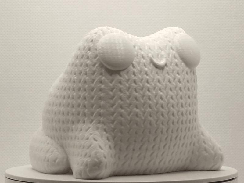 Knitted frog