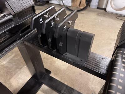 Rep x Pepin change plate stand
