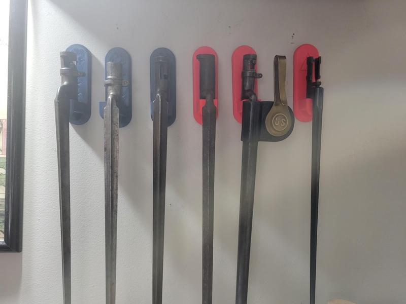 Socket Bayonet Wall Mount