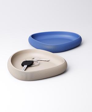 Asymmetric Tray