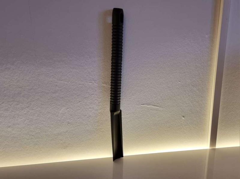 Lightsaber Shoehorn