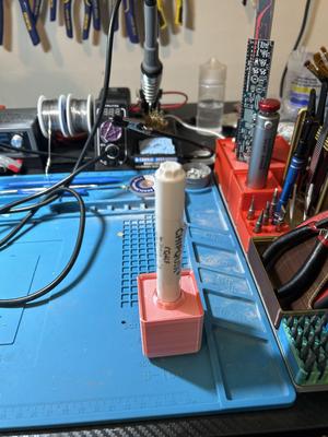 Gridfinity 1x1x6 Chipquik flux pen holder.stl