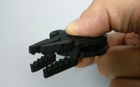Millenium Falcon Clip