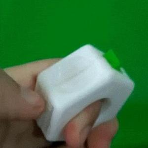 Antistress fidget nut
