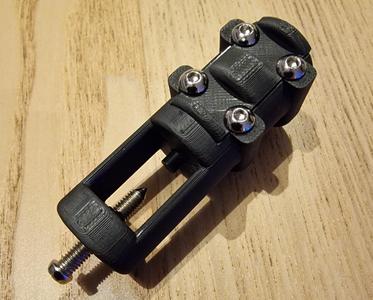 Bicycle brake hose pin insert tool