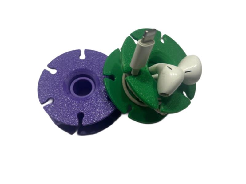 Ear Phone Holder. Twist and Wrap