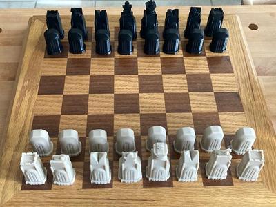 New York 1931  Art Deco Chess Set