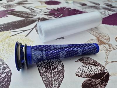 Dyson v8 clean