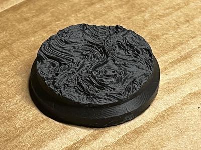 1002_base miniature #2_lava // 32 mm