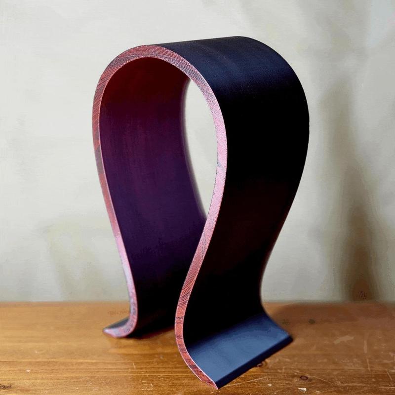 Omega - Timeless Headphone Stand / Headset Holder