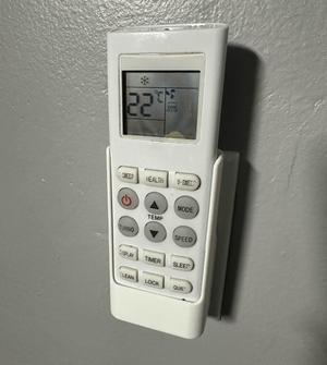remote control holder wall mount