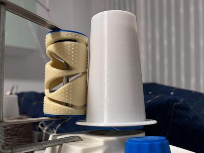 Yarn cone for wool winder