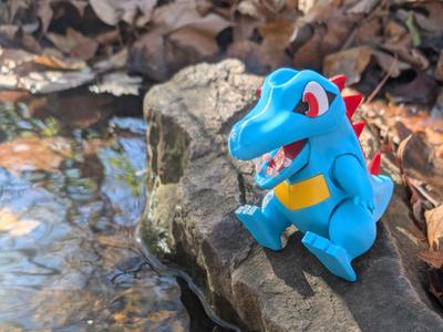 Chomping Mechanical Totodile (No AMS Needed!)