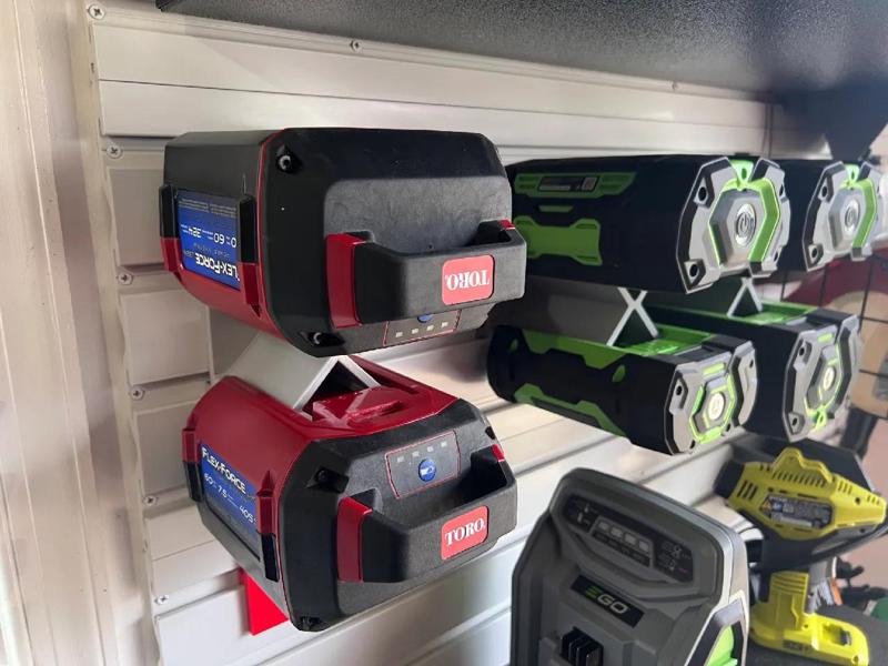 Toro Dual Battery Gladiator Mount   