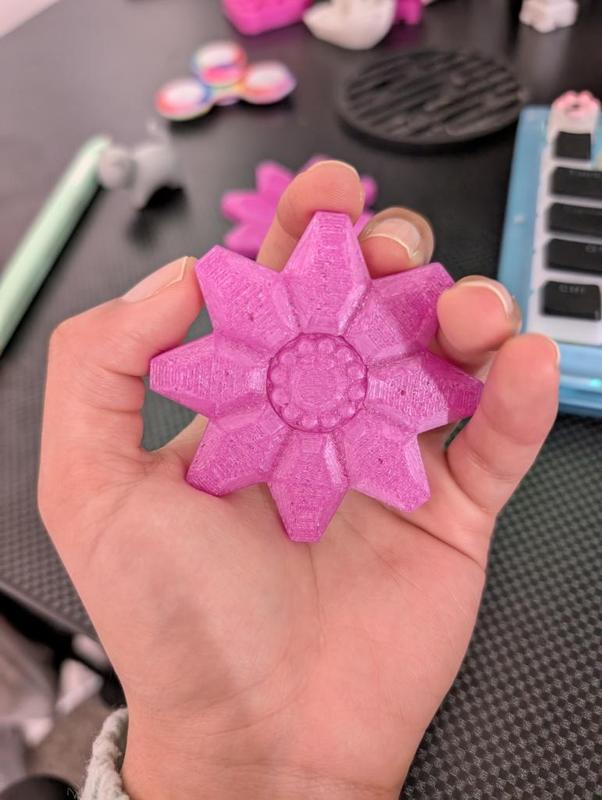 Spinny Flower