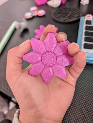 Spinny Flower