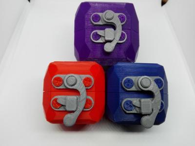 Classic style hasp for boxes 