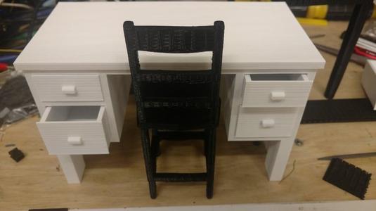 Barbie Desk