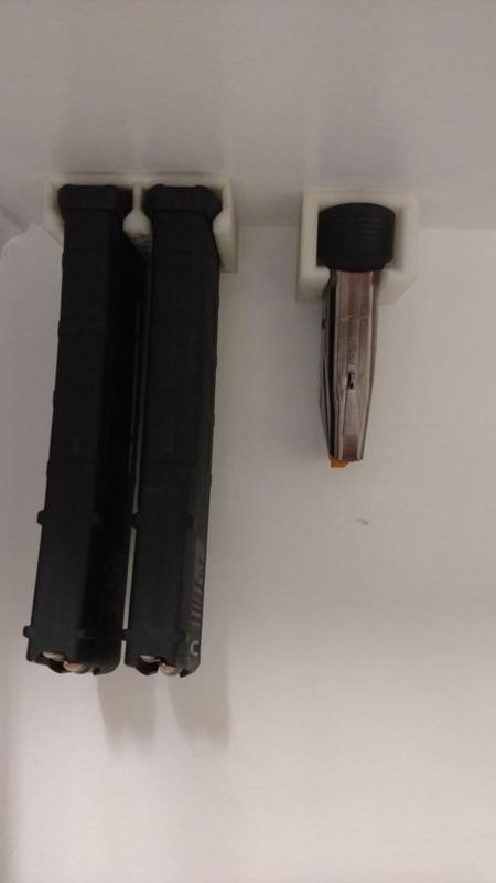 FNS-9C Magazine Mount 