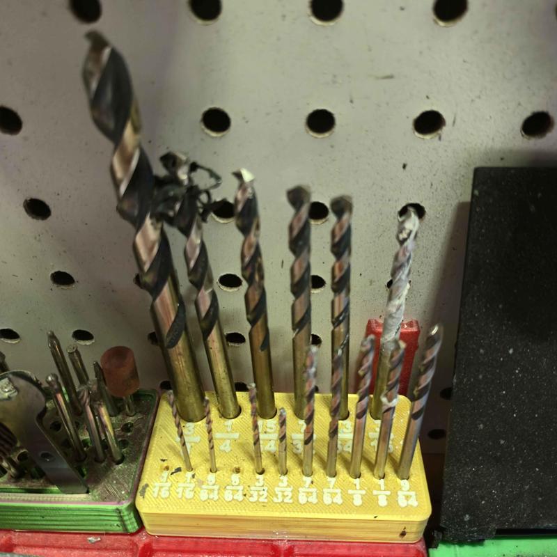 Gridfinity 17-Bit Drill Bit Holder (1/16" - 3/4")