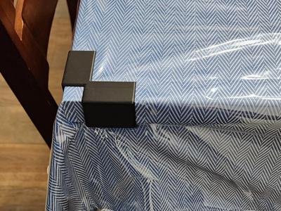 Tablecloth Clip