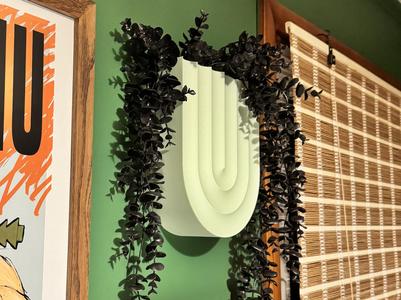 Large Scalloped Wall Planter