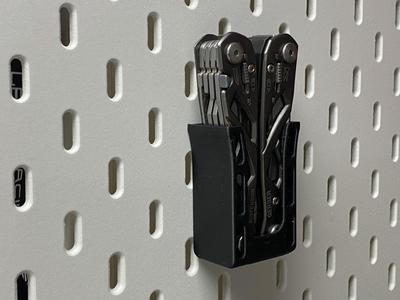 Gerber Gear Suspension Multitool holder for Skadis