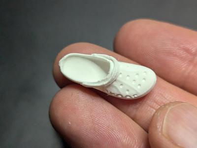 Tiny Crox - Right Shoe - Not suitable for Barbie