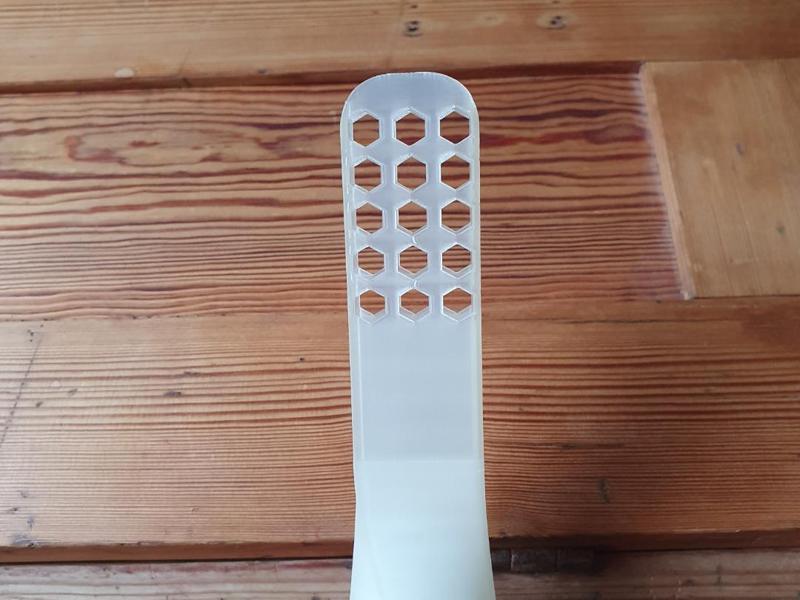 Vacuum cleaner nozzle upholstery crevices