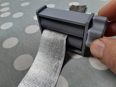 Corrugated iron maker for Model Railways / Diarama