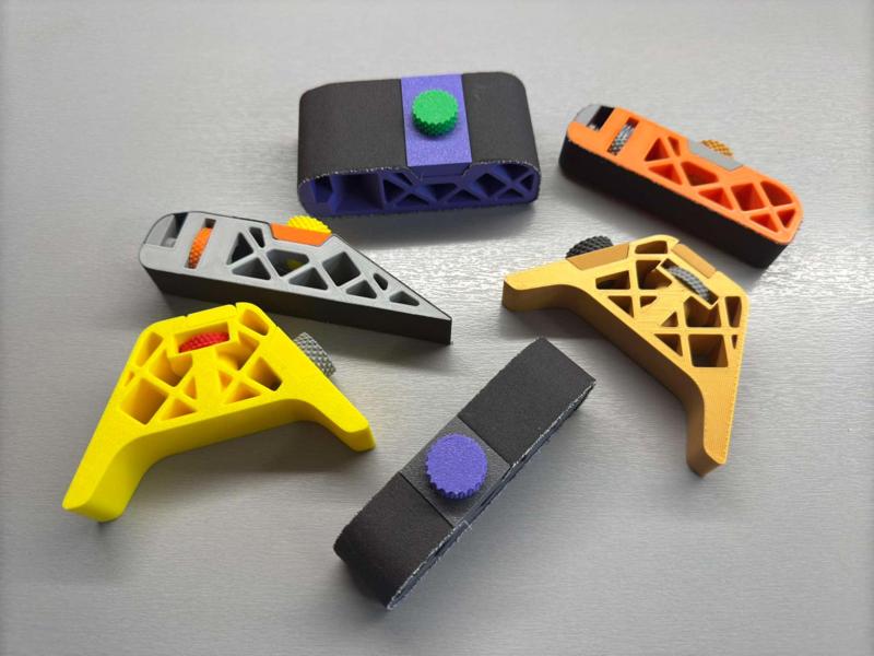 Sanding set with tightening - No other HW needed.
