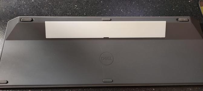 Dell keyboard KB7120W Batteries Lid
