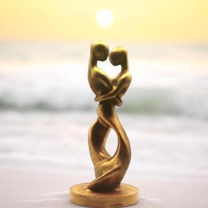 Lovers Embrace - Sculpture