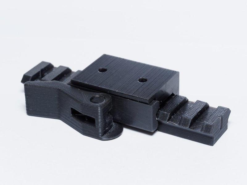 Quick release Picatinny Rail Mount