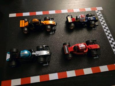 F1 minifigure car starting grid display kit 71049