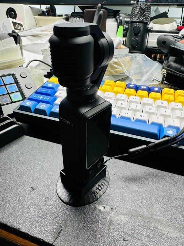 DJI Osmo Pocket 3 stand
