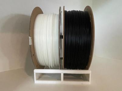 Filament stand