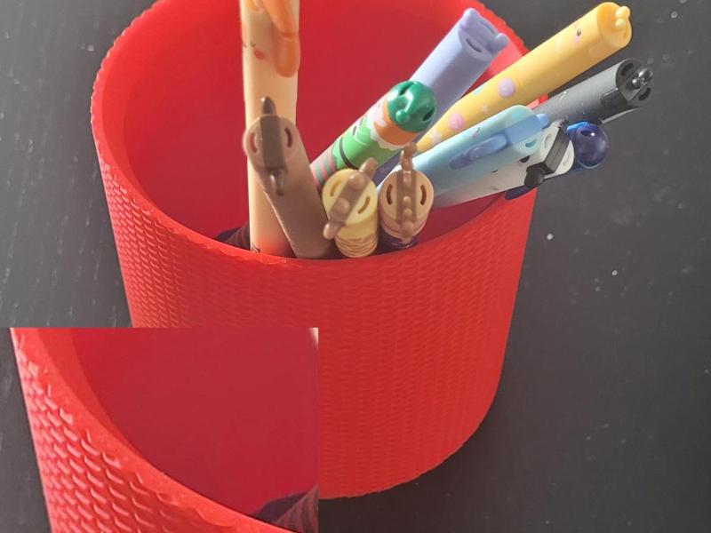 Pen holder