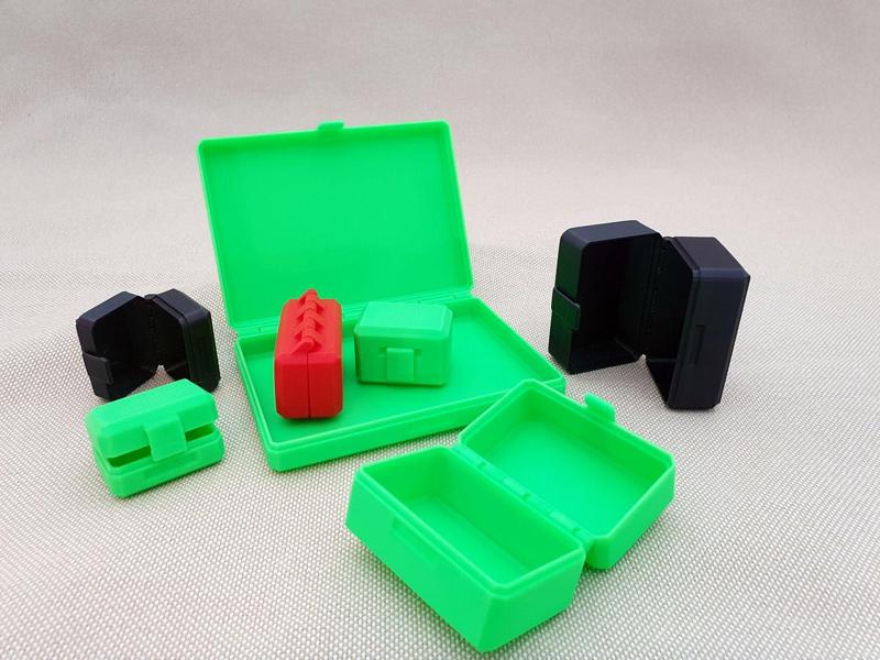 Tiny Boxes  //  Mini-Boxen
