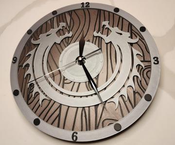 Nerdy Clocks - Draconic Shield (easy multicolor printing!)
