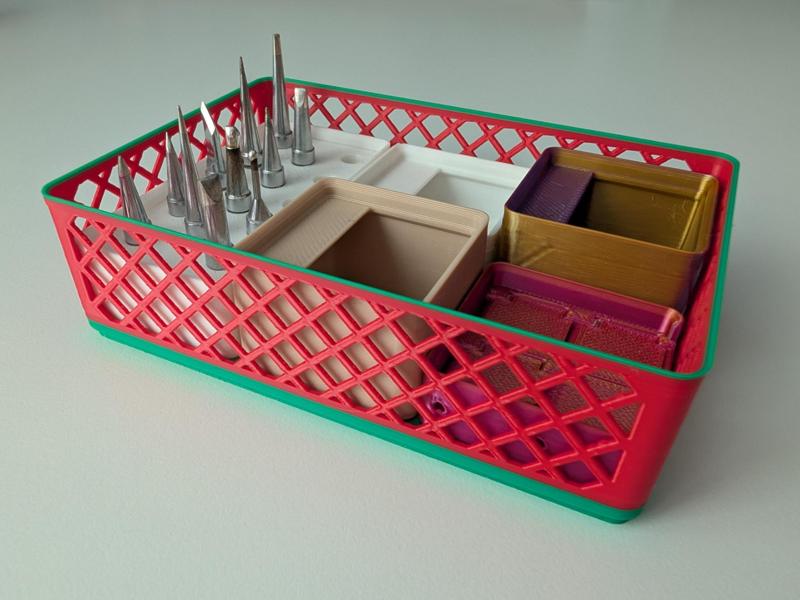 Stackable gridfinity storage basket [PARAMETRIC]