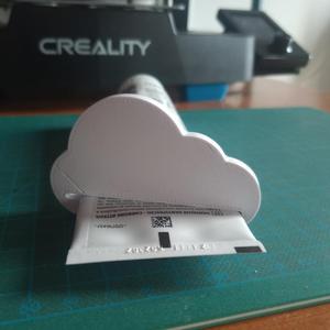 Toothpaste squeezer cloud