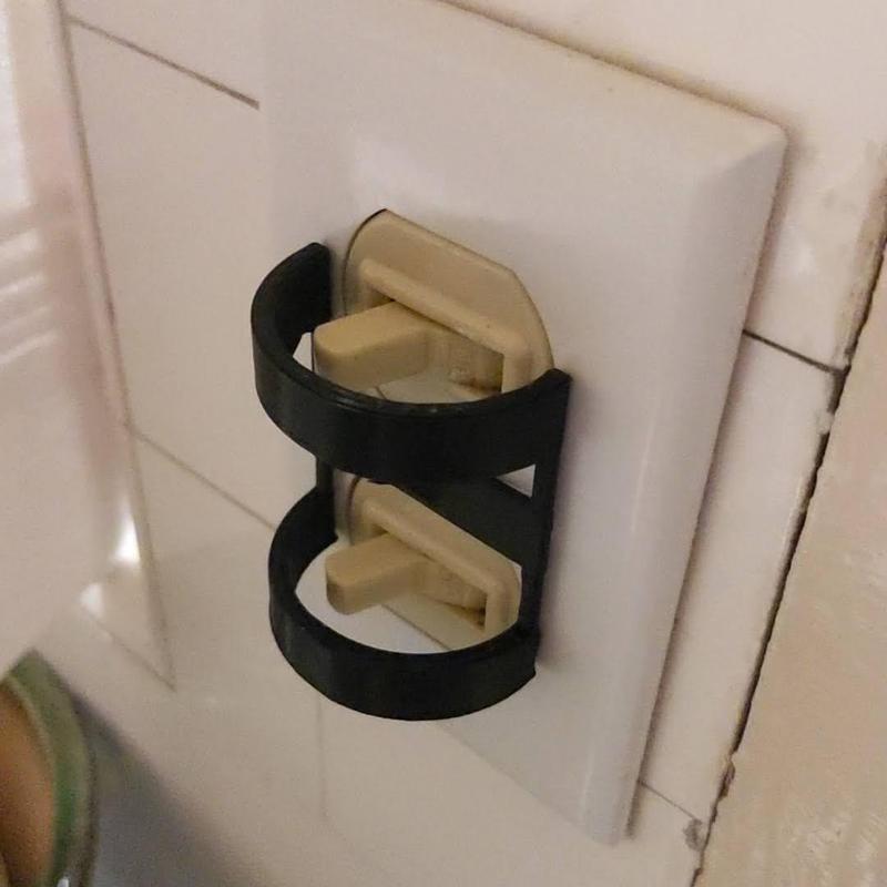 Dual light switch guard
