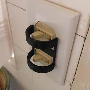 Dual light switch guard