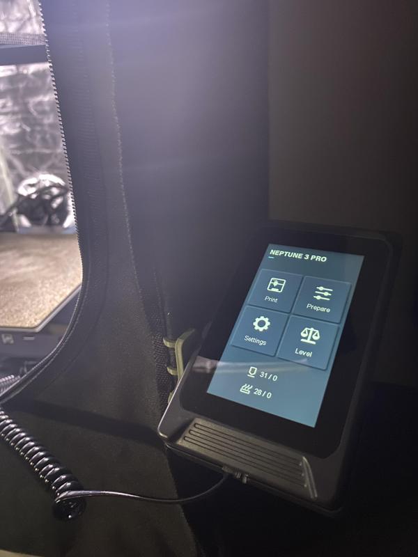 Neptune 3 Pro Screen Enclosure Mount