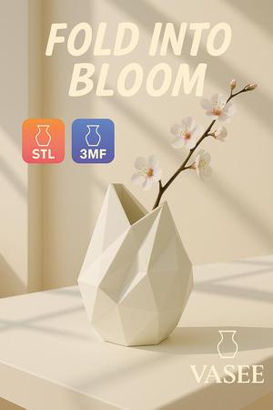 Symmetrical Vase – Clean Modern Geometry